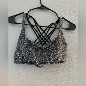 Lulu sports bra